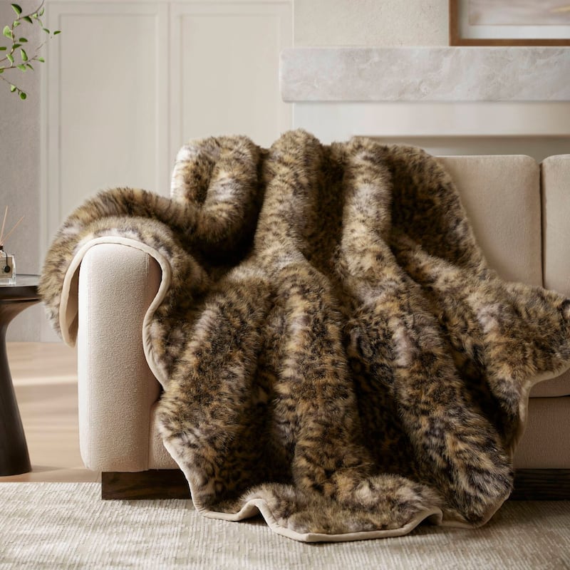 Harbor House Botswana Animal Print Faux Fur Throw Blanket - 60x80" - Leopard