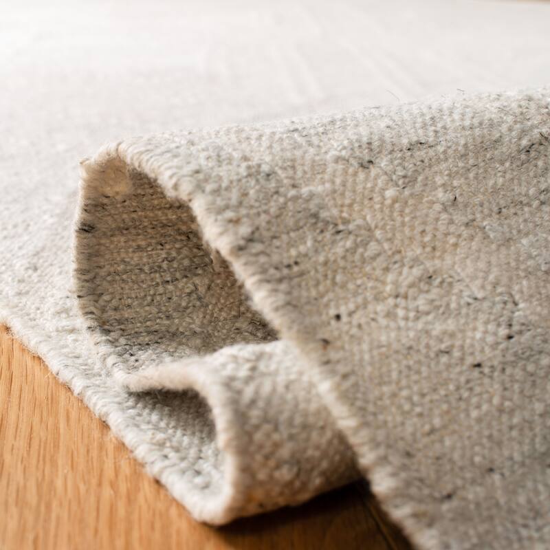 SAFAVIEH Handmade Flatweave Kilim Ana-Belen Wool Rug