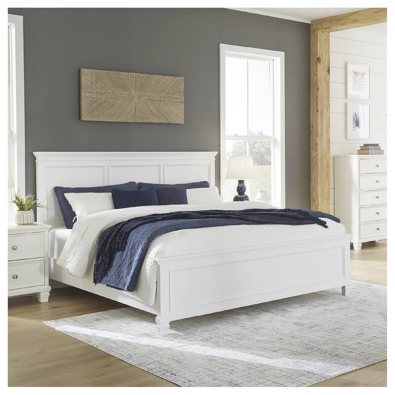 Signature Design by Ashley Fortman Panel Bed - White - California King