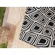 Safavieh Courtyard Marylyn Indoor/ Outdoor Rug