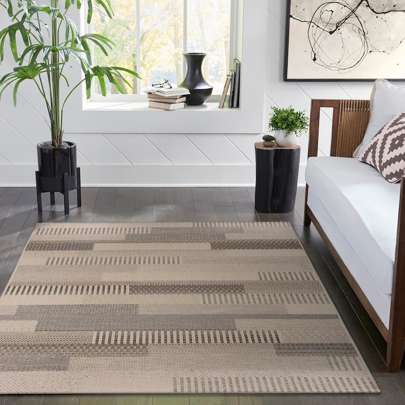 Liora Manne Riviera Bands Indoor/Outdoor Area Rug