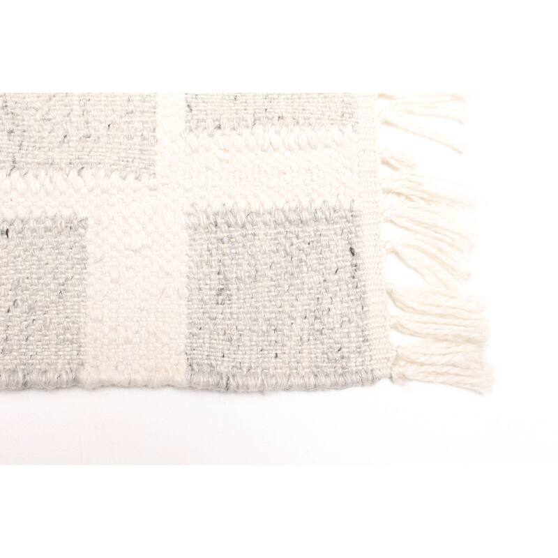 ECARPETGALLERY Flat-Weave Ankara FW Light Grey Wool Kilim - 5'4 x 7'9