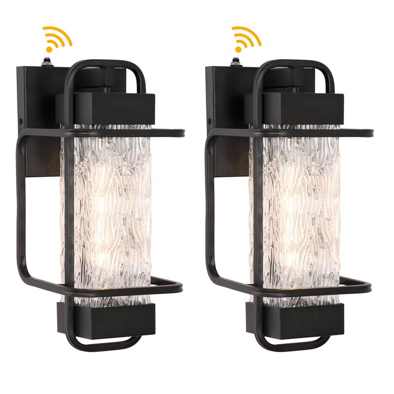 Outdoor Metal Wall Light with Dusk to Dawn