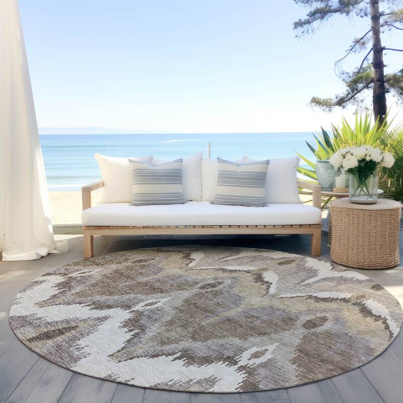 Machine Washable Indoor/ Outdoor Chantille Boho Ikat Rug - Beige - 8' x 8'