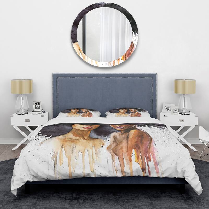 Designart 'Portrait of Two African American Women' Modern Duvet Cover Set