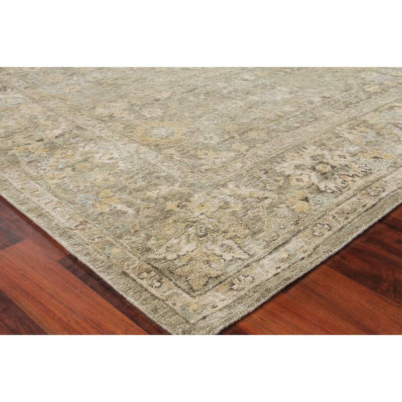 EXQUISITE RUGS Heirloom Hand-knotted New Zealand Wool Khaki Area Rug.