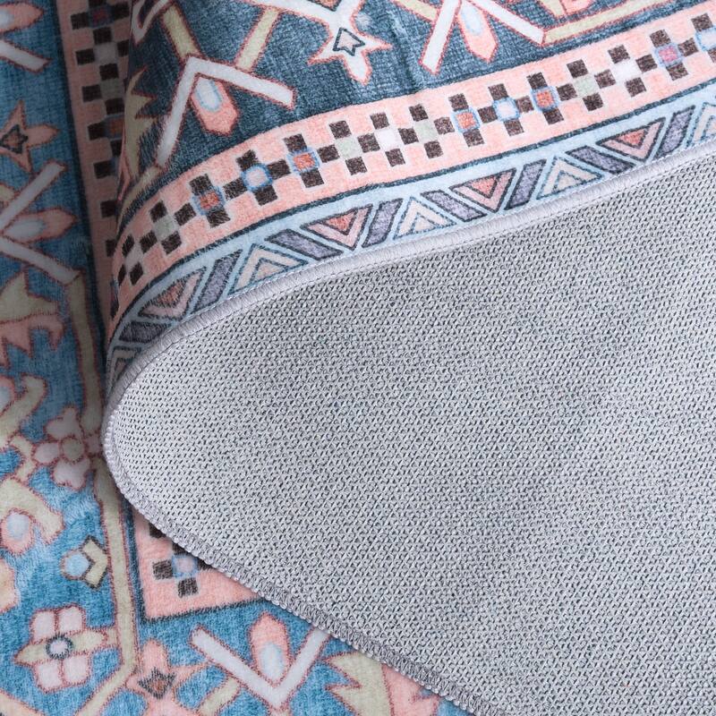 SAFAVIEH Arizona Filoftea Machine Washable & Slip Resistant Rug