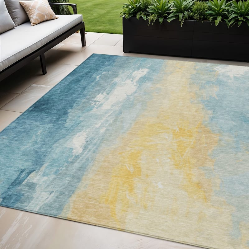 HomeRoots Abstract Transitional Rectangle Outdoor Rug - 5' X 8'