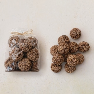 Round Dried Natural Peepal Pod Orbs