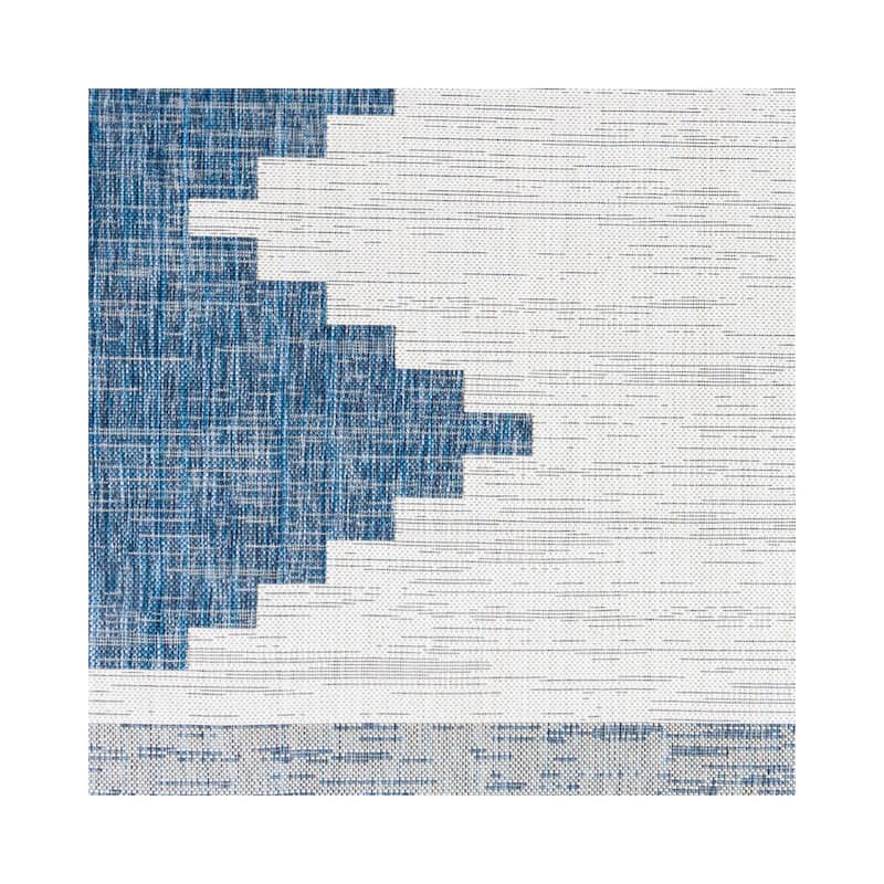 Livabliss Eagean Bohemian Diamond Indoor / OutdoorArea Rug