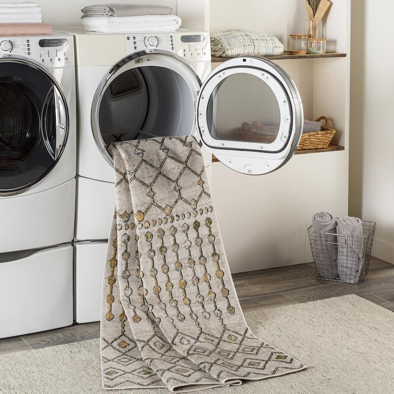Livabliss Lavadora Bohemian Diamond Washable Area Rug