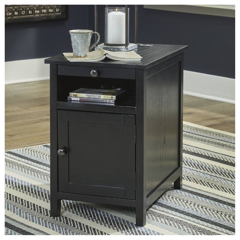 Signature Design by Ashley Treytown Chairside End Table - 16"W x 24"D x 24"H - Black