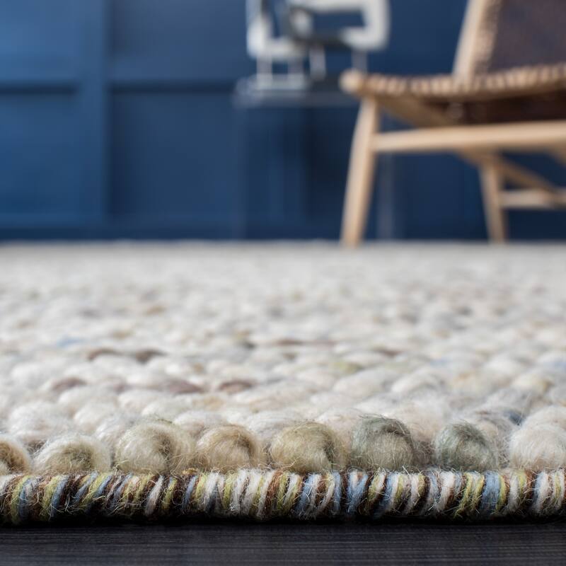 SAFAVIEH Natura Gerta Handmade Wool Area Rug - 4' x 4' Square - Ivory/Multi