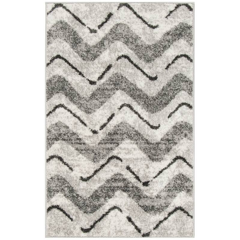 SAFAVIEH Adirondack Elfride Vintage Boho Oriental Rug - 2'6" x 4' - Silver/Charcoal