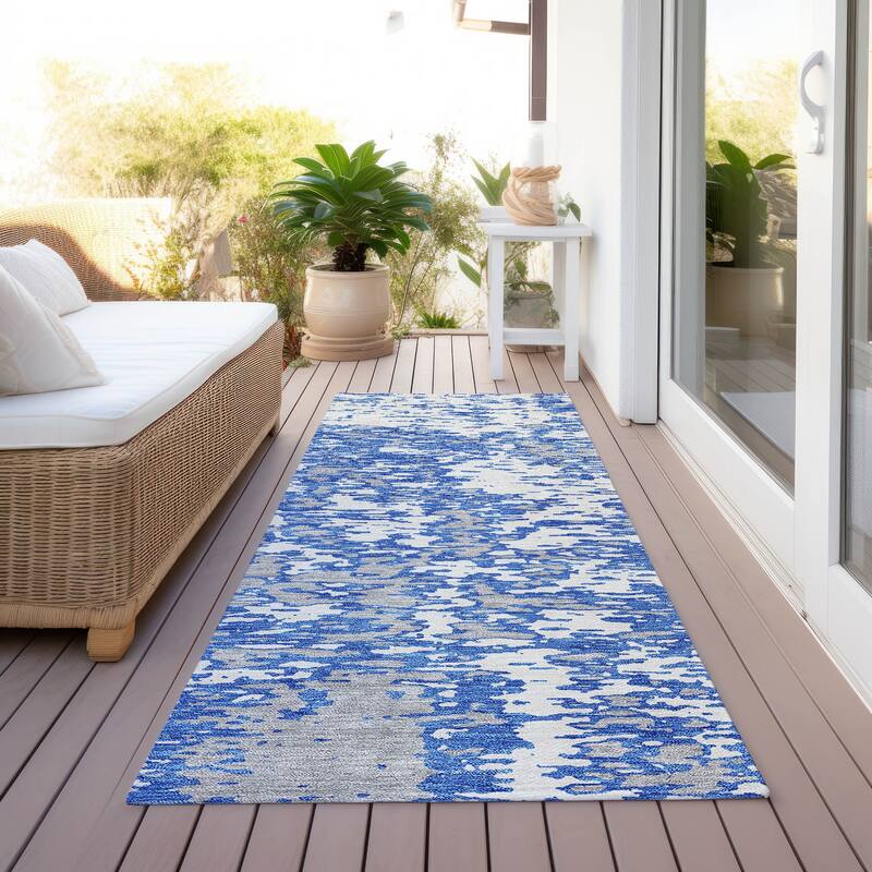 Machine Washable Indoor/ Outdoor Abstract Pixels Chantille Rug - Blue - 2'3" x 7'6"