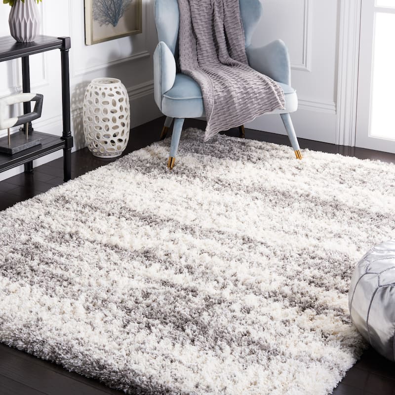 SAFAVIEH Iceland Shag Sheree Abstract 2.6-inch Thick Rug