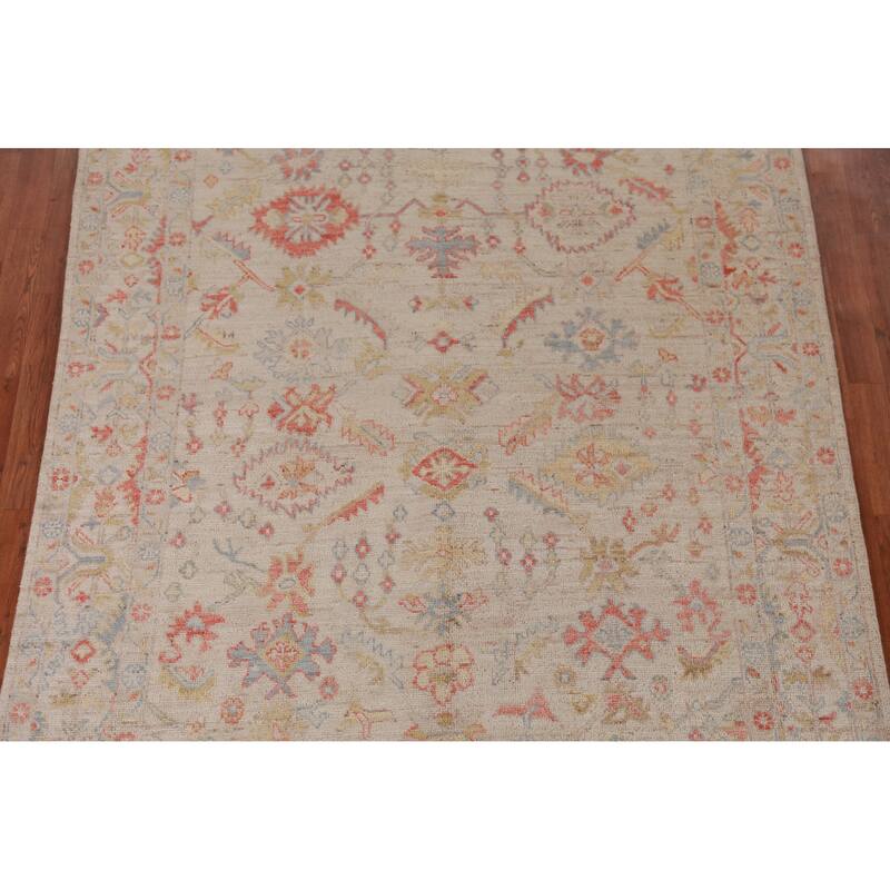 Hand Knotted Oriental 100% Wool Carpet Transitional All-Over Beige & Ivories Oushak Area Rug - 8' 11'' X 6' 0''