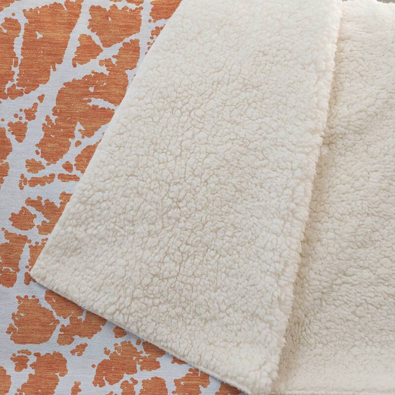 Premium Machine Washable Sherpa Casual Contemporary Throw Blanket