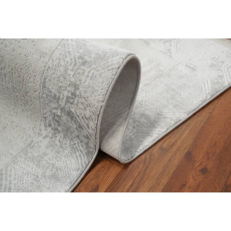 Machine Made Oriental Polyester Carpet Modern Beige & Ivories Distressed Area Rug - 7' 5'' X 5' 2''