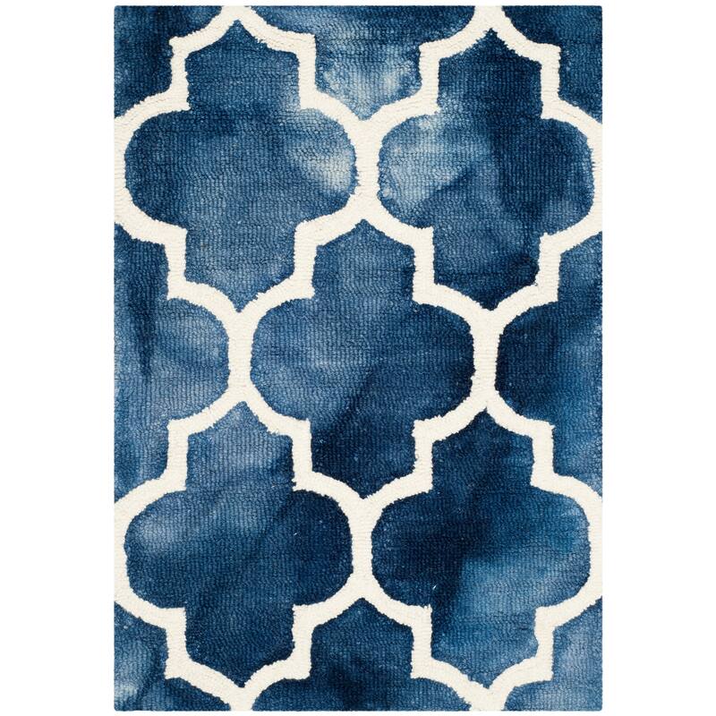 SAFAVIEH Dip Dye Anasthasie Hand-tufted Wool Geometric Area Rug - 2' x 3' - Navy/Ivory