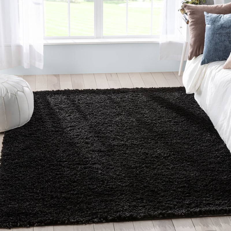 Well Woven Elle Basics Emerson Shag Area Rug - 3' 11" x 5' 3" - Black