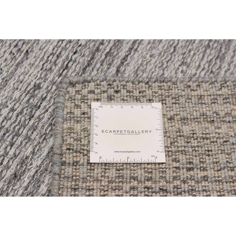 Kashkuli Gabbeh Grey Rug 5'2" x 7'5" - 5'2 x 7'5