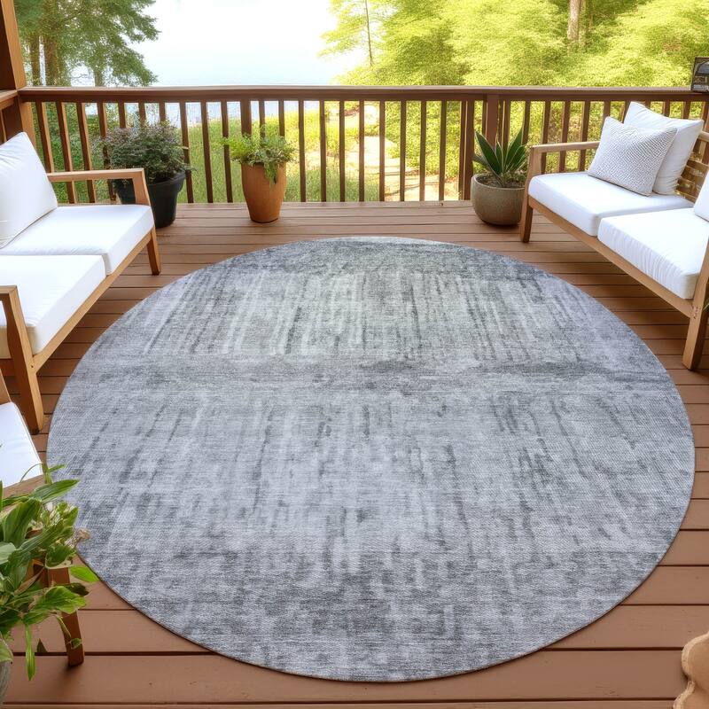 Machine Washable Indoor/ Outdoor Modern Ombre Chantille Rug - Gray - 8' x 8'