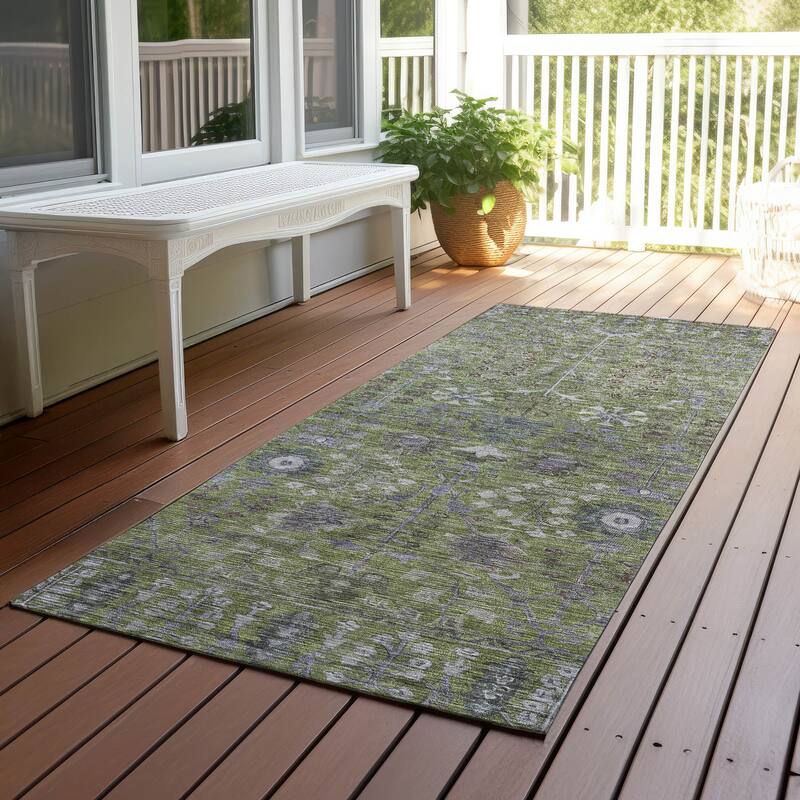 Machine Washable Indoor/ Outdoor Traditional Classic Chantille Rug - Aloe - 2'3" x 7'6"
