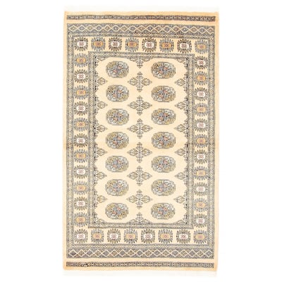 ECARPETGALLERY Hand-knotted Peshawar Bokhara Beige Wool Rug - 3'1 x 5'1