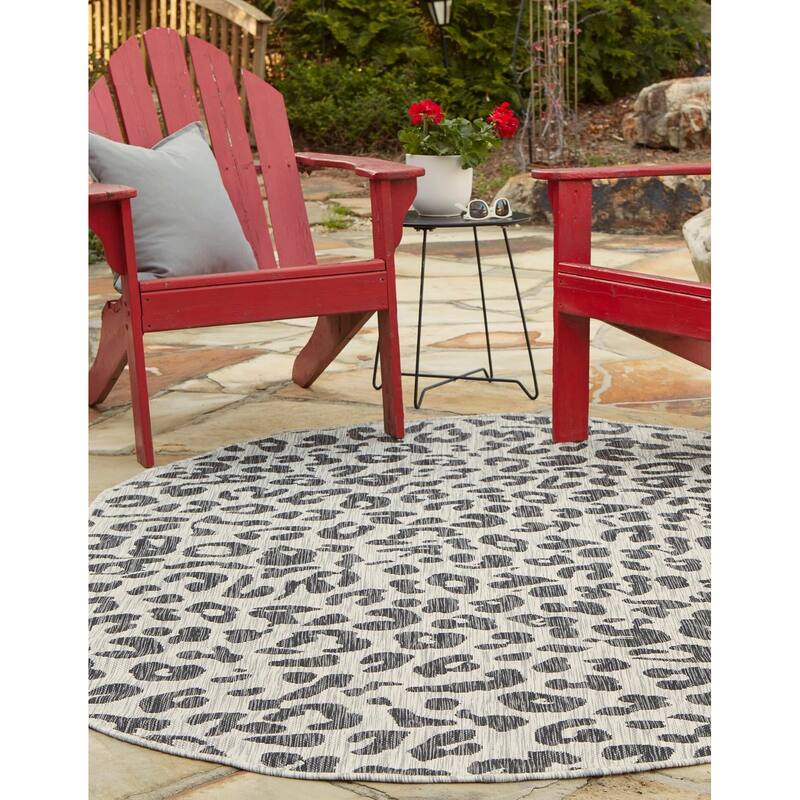 Outdoor Gallery Collection Area Rug