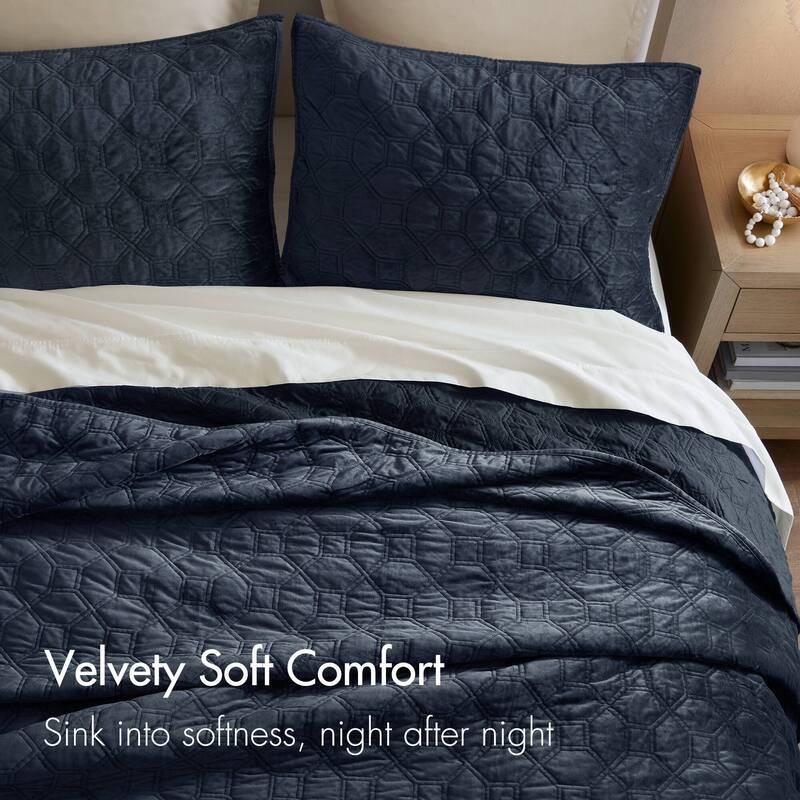 Madison Park Emery 3 Piece Velvet Quilt Set