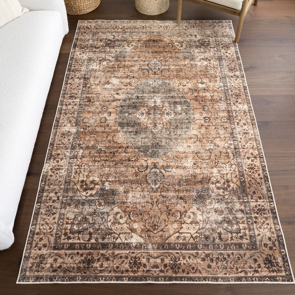 Nuloom Karrigan Medallion SplashGuard Machine Washable Area Rug