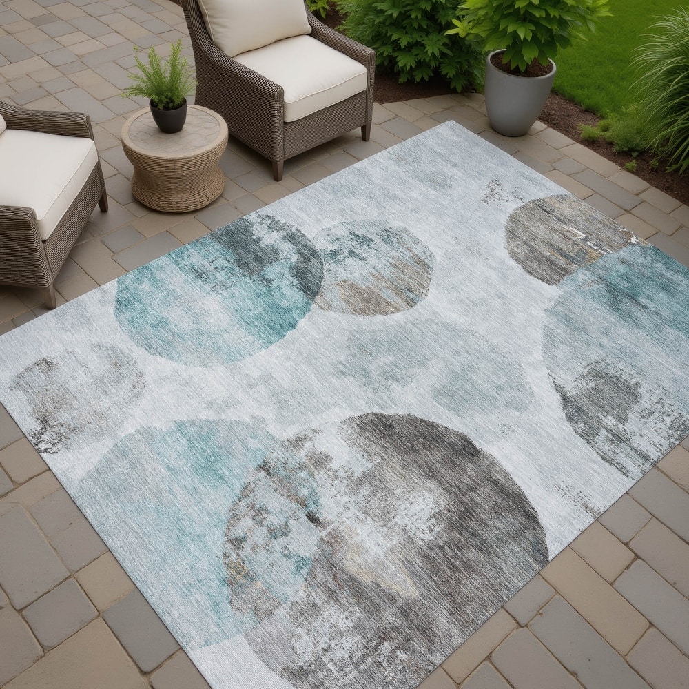 Machine Washable Indoor/ Outdoor Contemporary Micha Chantille Rug