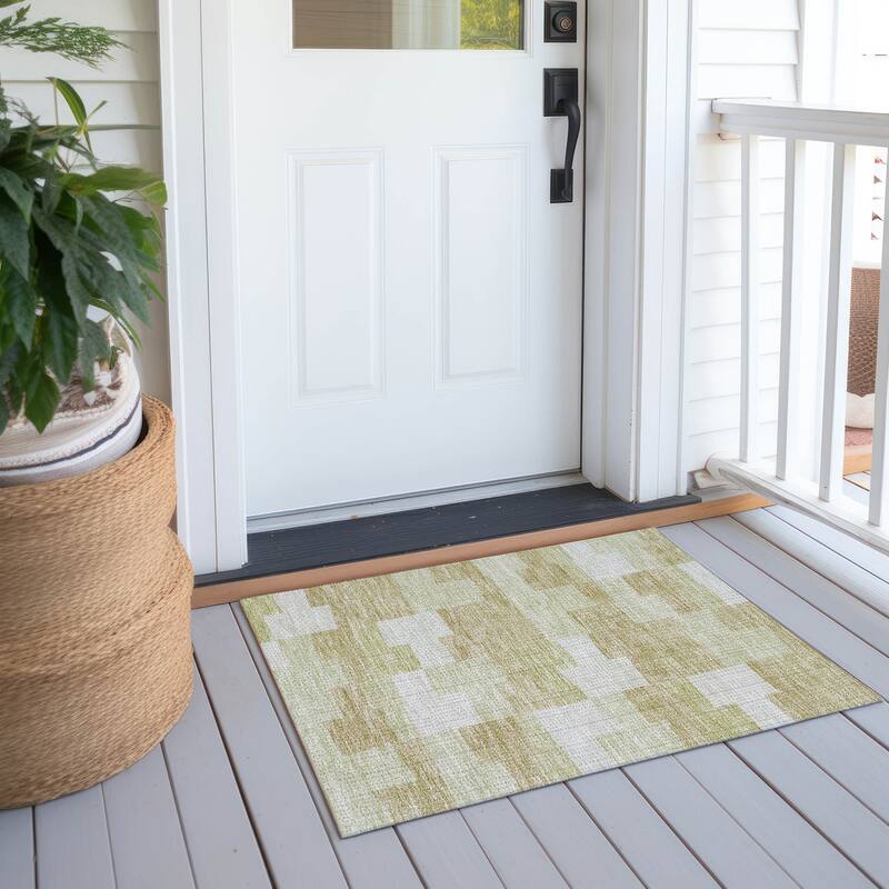 Machine Washable Indoor/ Outdoor Chantille Modern Blocks Rug