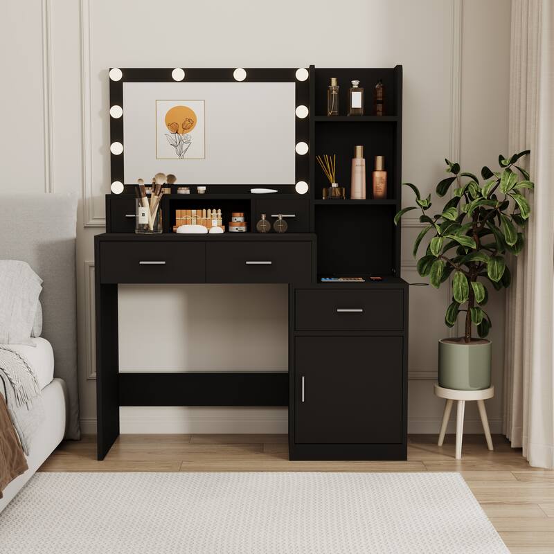 dressing table with drawers