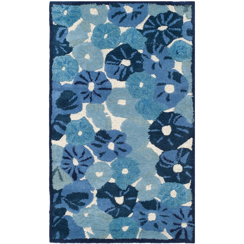 Martha Stewart by SAFAVIEH Poppy Field Wool/ Viscose Rug