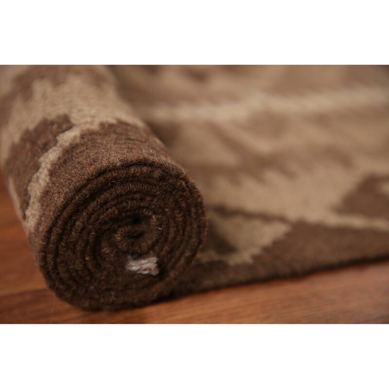 Reversible Kilim Oriental Area Rug Hand-woven Wool Carpet - 6'8"x 9'8"