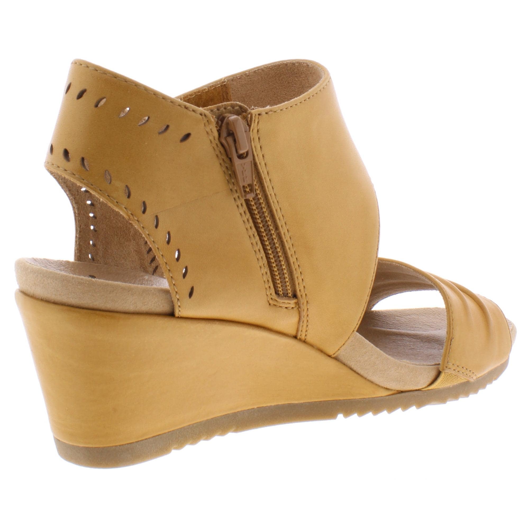 earth barbados sandal