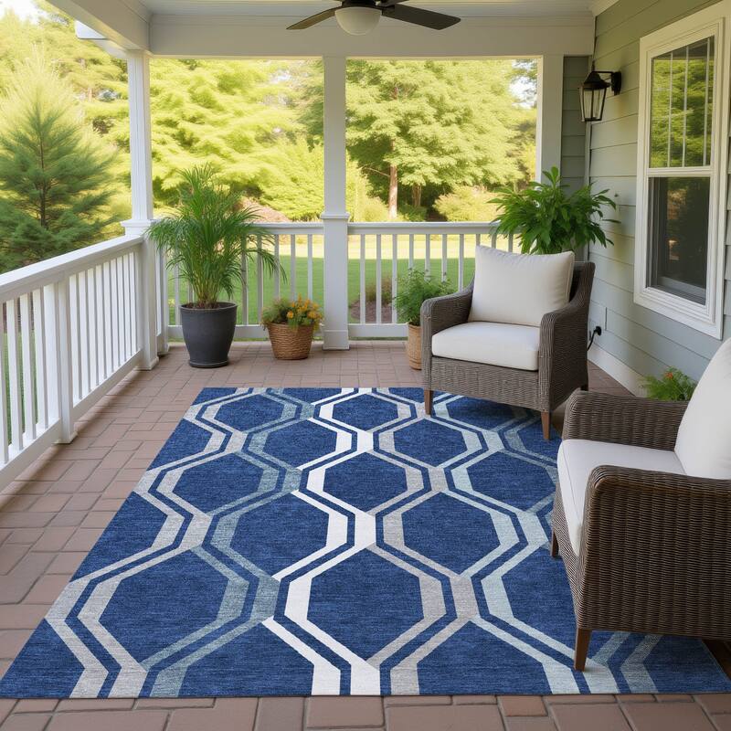 Machine Washable Indoor/ Outdoor Contemporary Dimensions Chantille Rug