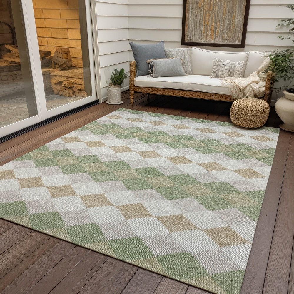 Machine Washable Indoor/ Outdoor Modern Mosaic Chantille Rug