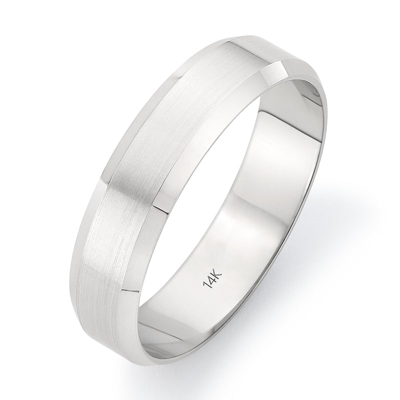 Clover White Gold Beveled Edge Wedding Band - 7.5 (5mm) - 14k