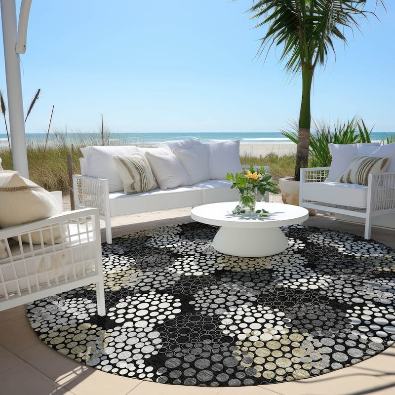 Machine Washable Indoor/ Outdoor Chantille Modern Bubbles Rug - Black - 8' x 8'