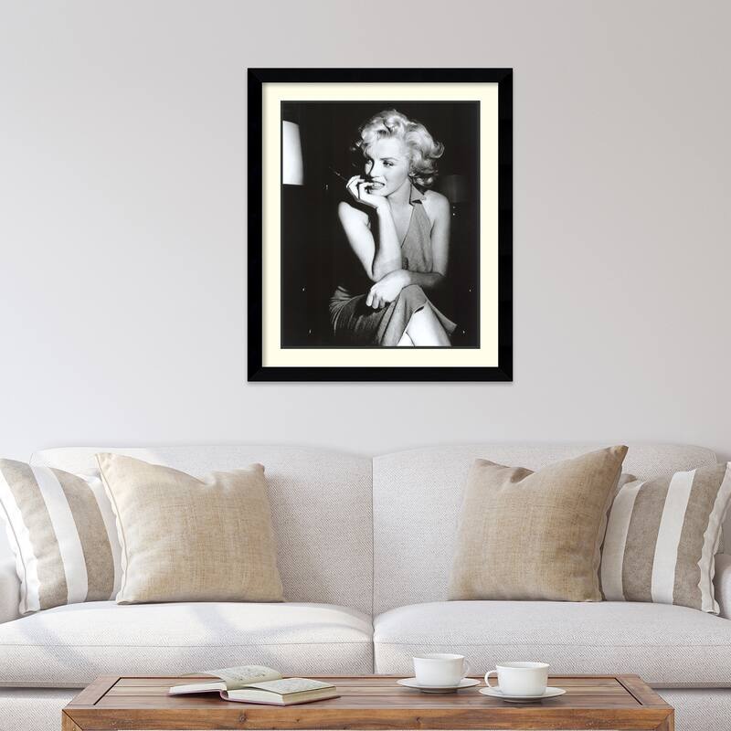 Framed Art Print 'Marilyn Monroe, Hollywood 1952' 30 x 36-inch