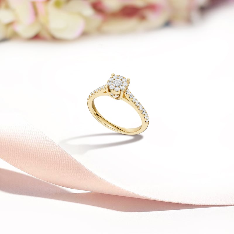 1/2ct TDW Diamond Cluster Engagement Ring in 10K Yellow Gold for Women