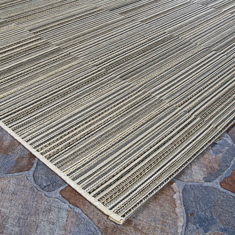 Vector Kennedy Indoor/ Outdoor Area Rug