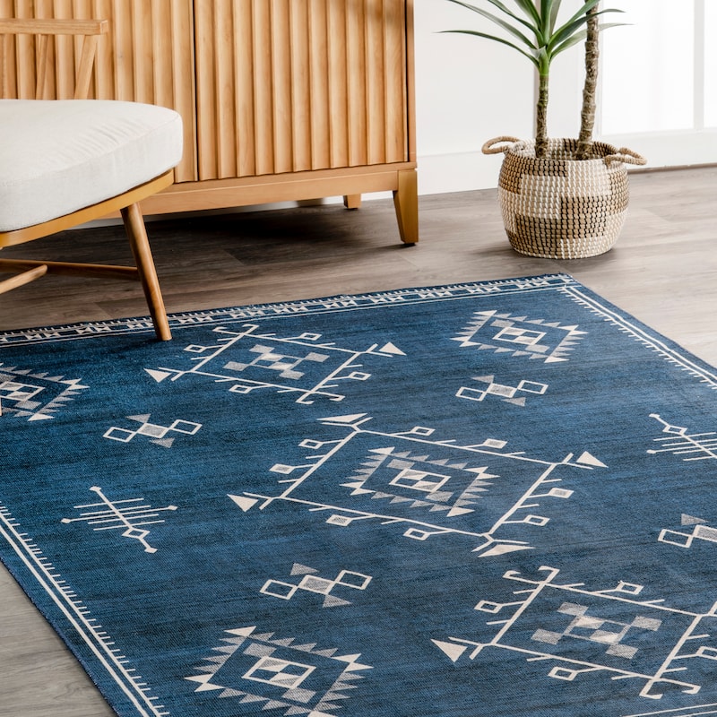 Nuloom Shenai SplashGuard Machine Washable Area Rug