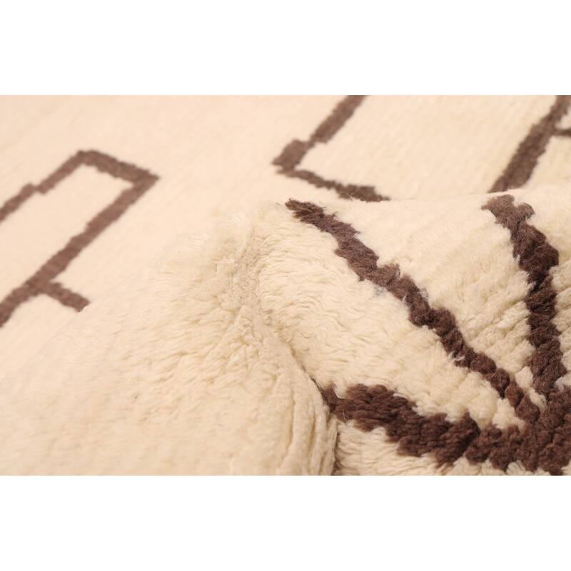 ECARPETGALLERY Hand-knotted Tangier Cream Wool Rug - 5'5 x 7'7