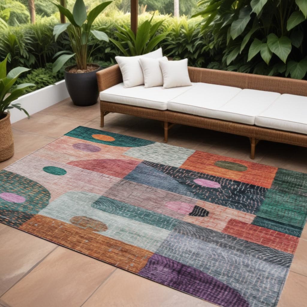 HomeRoots Geometric Transitional Rectangle Outdoor Rug