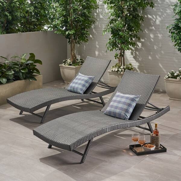 Kauai Outdoor Wicker Chaise Lounge (Set of 2) by Christopher Knight