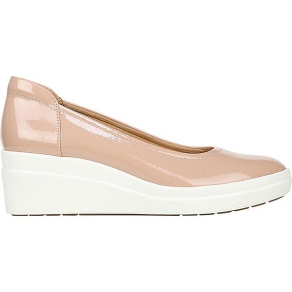 naturalizer sam wedge